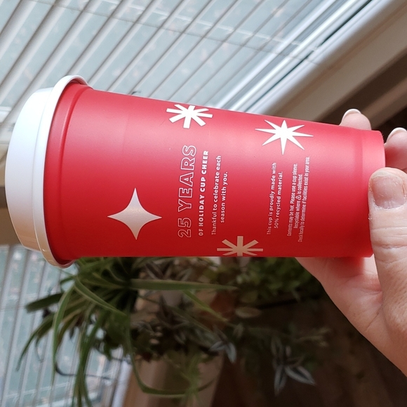 Starbucks Christmas 2022 Red Cup - Picture 2 of 6